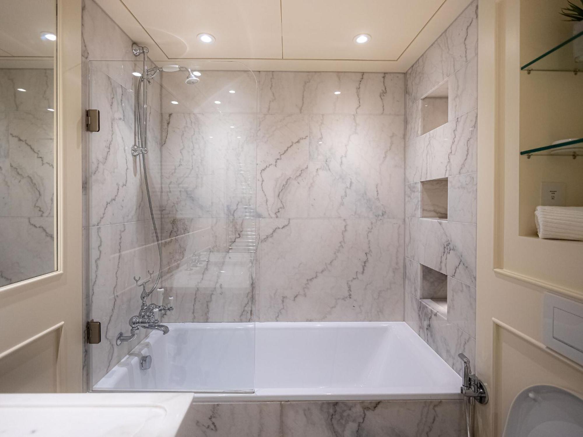 Modern Deluxe Five Bedroom House Near Chalk Farm Station By Belvilla Londres Exterior foto