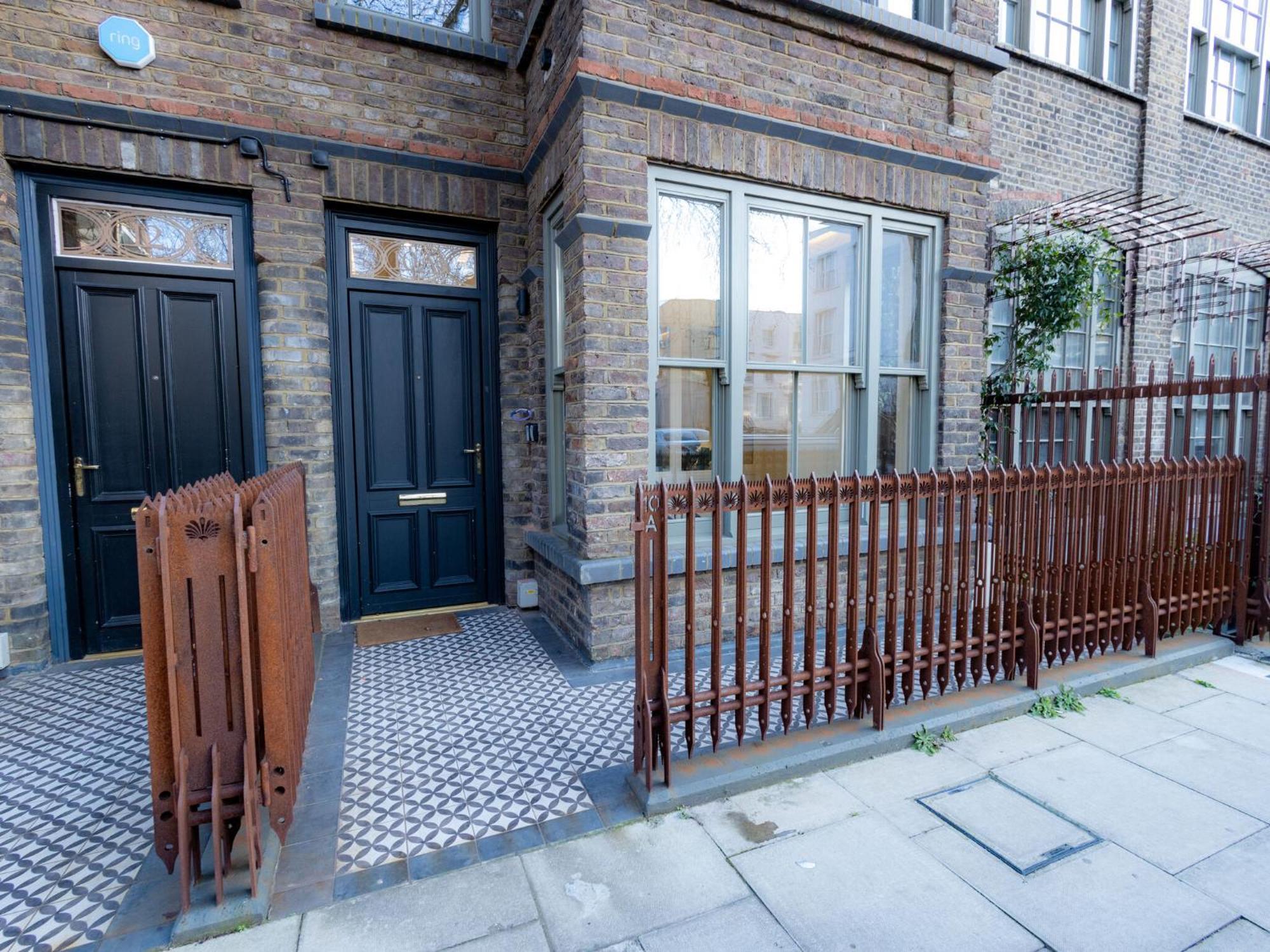 Modern Deluxe Five Bedroom House Near Chalk Farm Station By Belvilla Londres Exterior foto