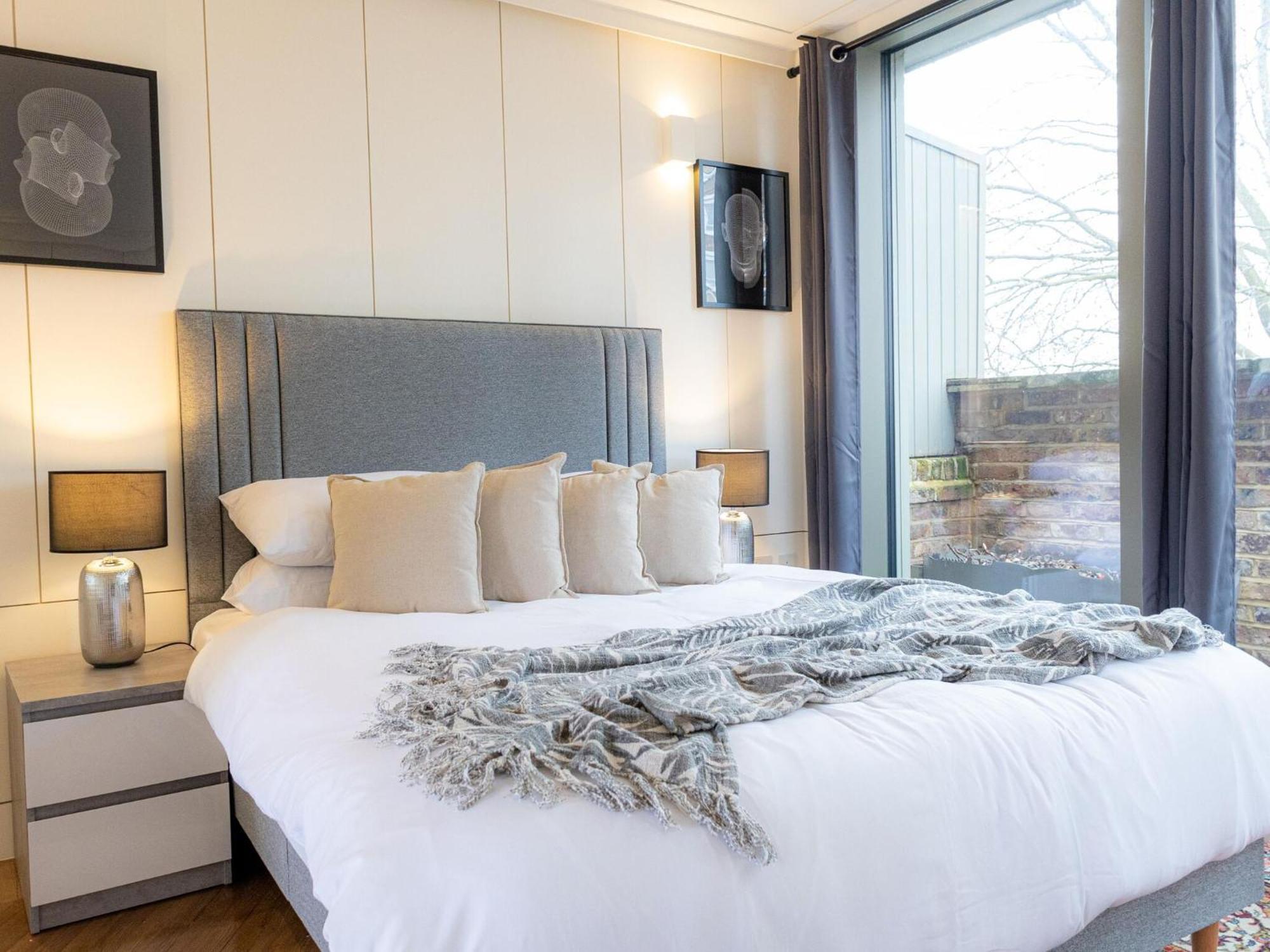 Modern Deluxe Five Bedroom House Near Chalk Farm Station By Belvilla Londres Exterior foto